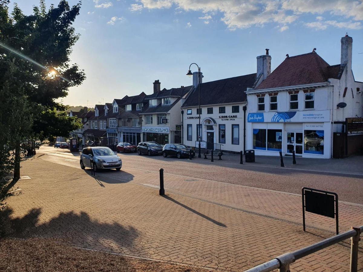 House 1905 - Self Catering Serviced Apartment Tidworth Экстерьер фото