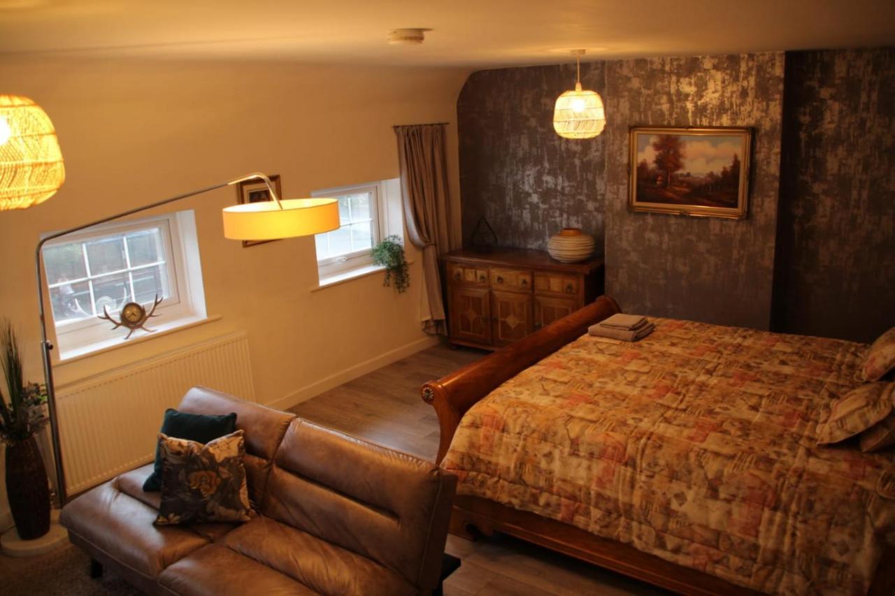 House 1905 - Self Catering Serviced Apartment Tidworth Экстерьер фото