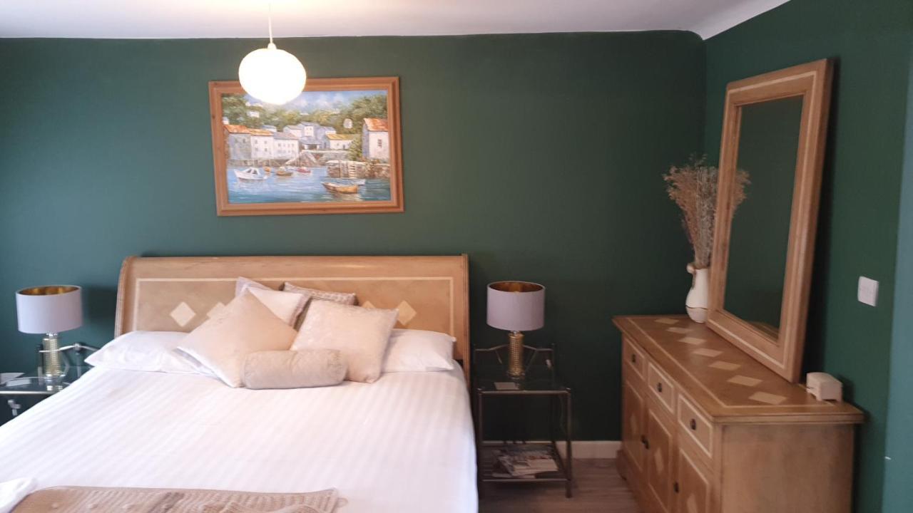 House 1905 - Self Catering Serviced Apartment Tidworth Экстерьер фото